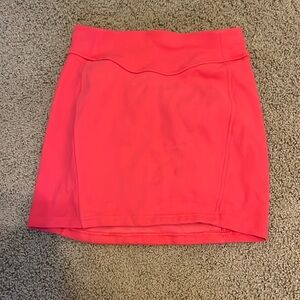 Lululemon pink scuba skirt